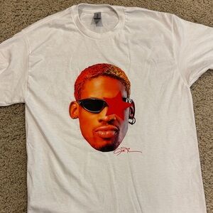 Lot of 2 Men’s Medium Graphic Tees